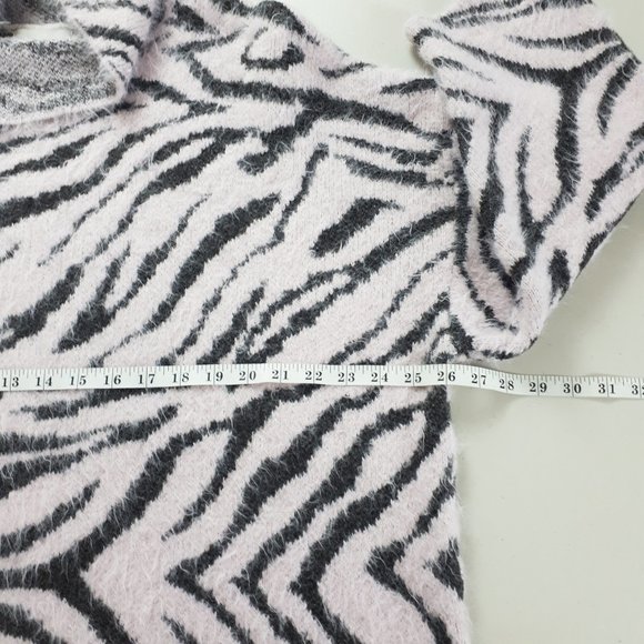 H&M Pink Zebra Pattern Fuzzy Turtleneck Sweater - Picture 5 of 13